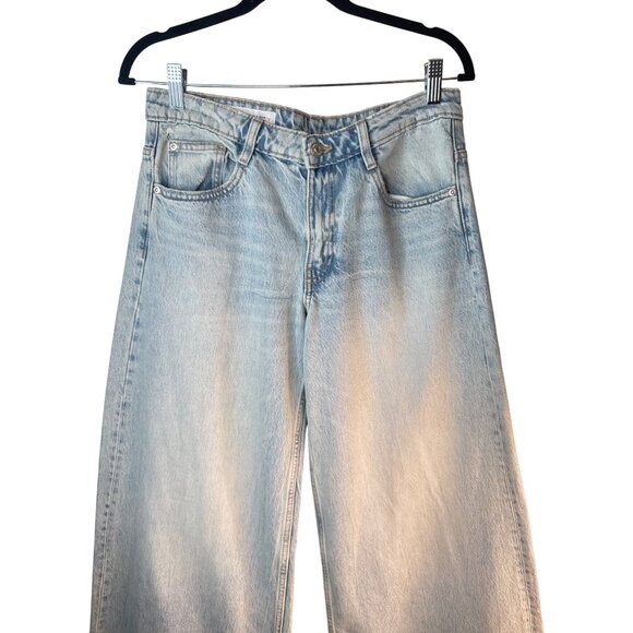 ZARA Womens Size 6 Light Wash Wide Leg Jeans Distressed Hem Denim Casual - Picture 4 of 14